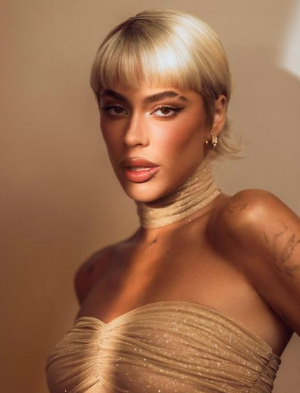 Nuevo look - Tini Stoessel